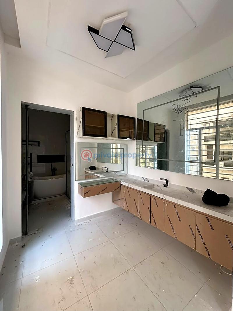 5 bedroom House For Sale Lekki Lagos - 4