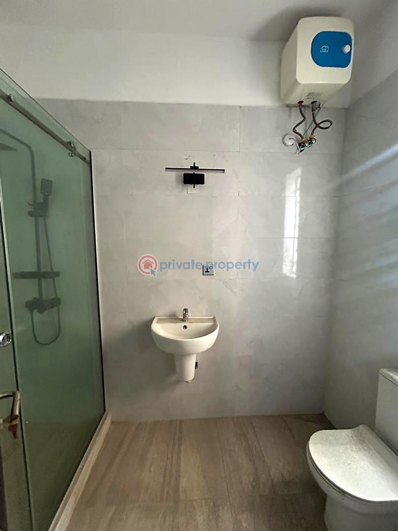5 bedroom House For Sale Lekki Lagos - 3