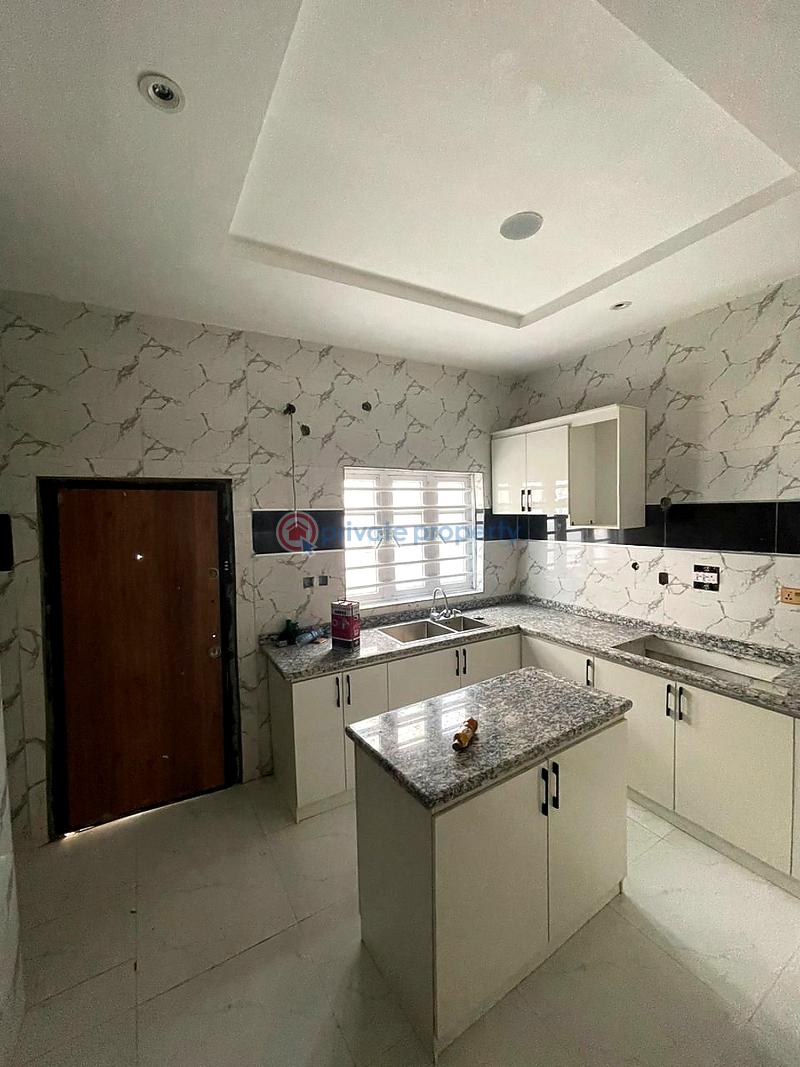 5 bedroom House For Sale Lekki Lagos - 2