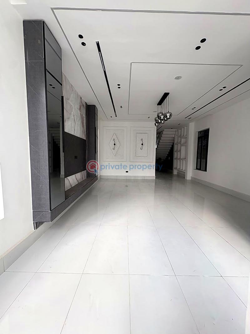 5 bedroom House For Sale Lekki Lagos - 2