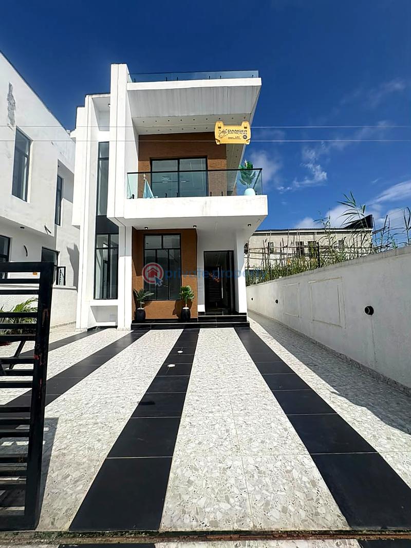 5 bedroom House For Sale Lekki Lagos - 6