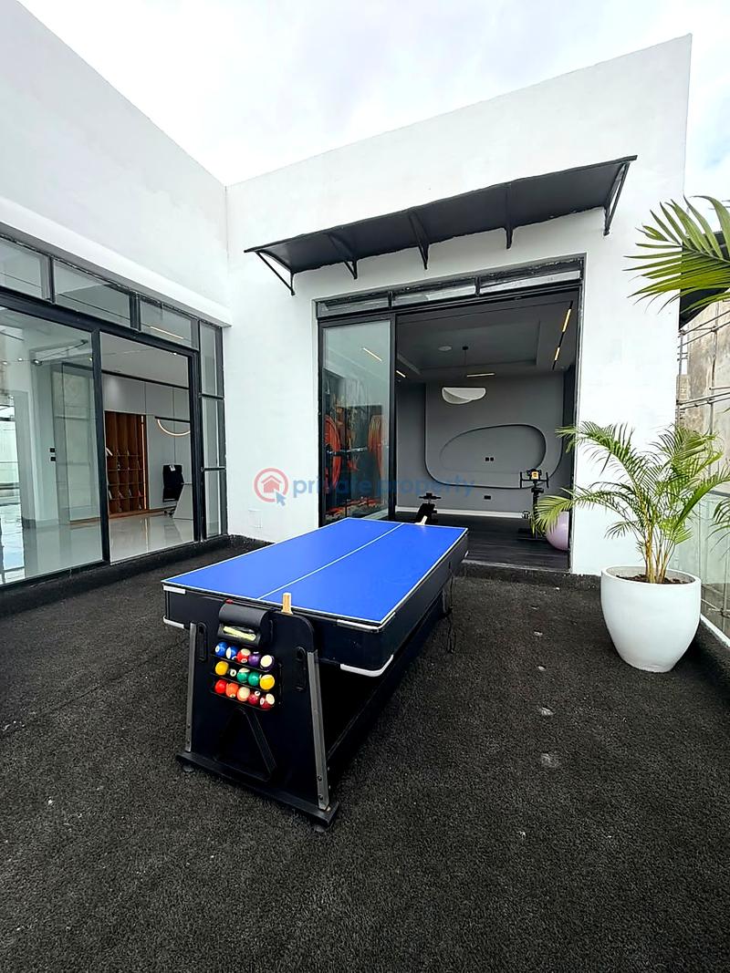 5 bedroom House For Sale Lekki Lagos - 3