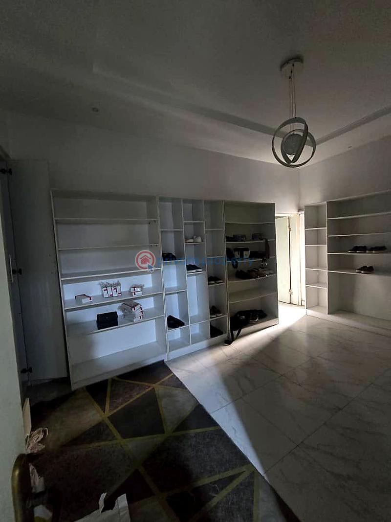 5 bedroom House For Sale Lekki Lagos - 5