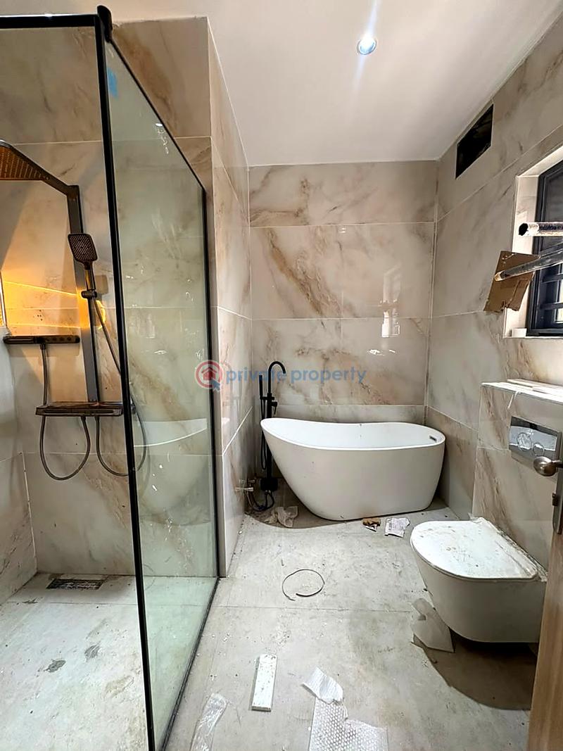 5 bedroom House For Rent Lekki Lagos - 1