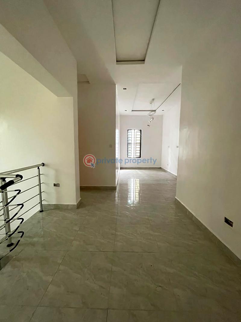 5 bedroom House For Rent Lekki Lagos - 4