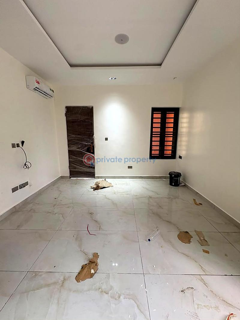 5 bedroom House For Rent Lekki Lagos - 3