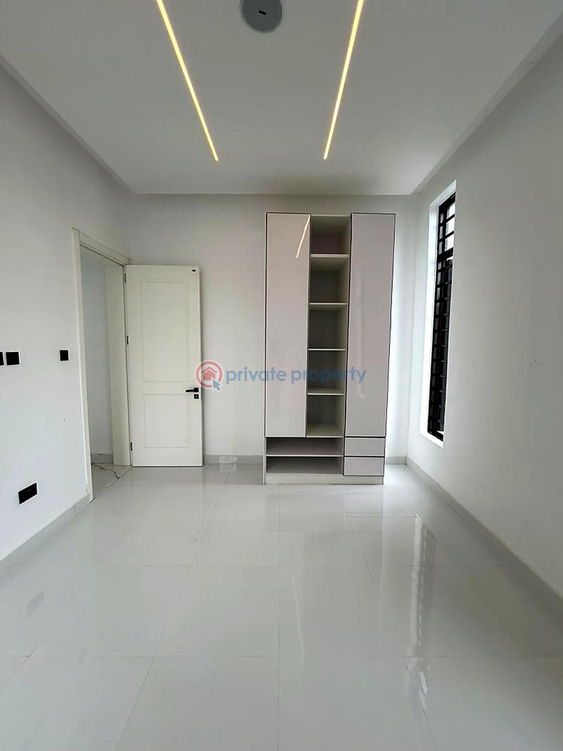 5 bedroom House For Sale Lekki Lagos - 5