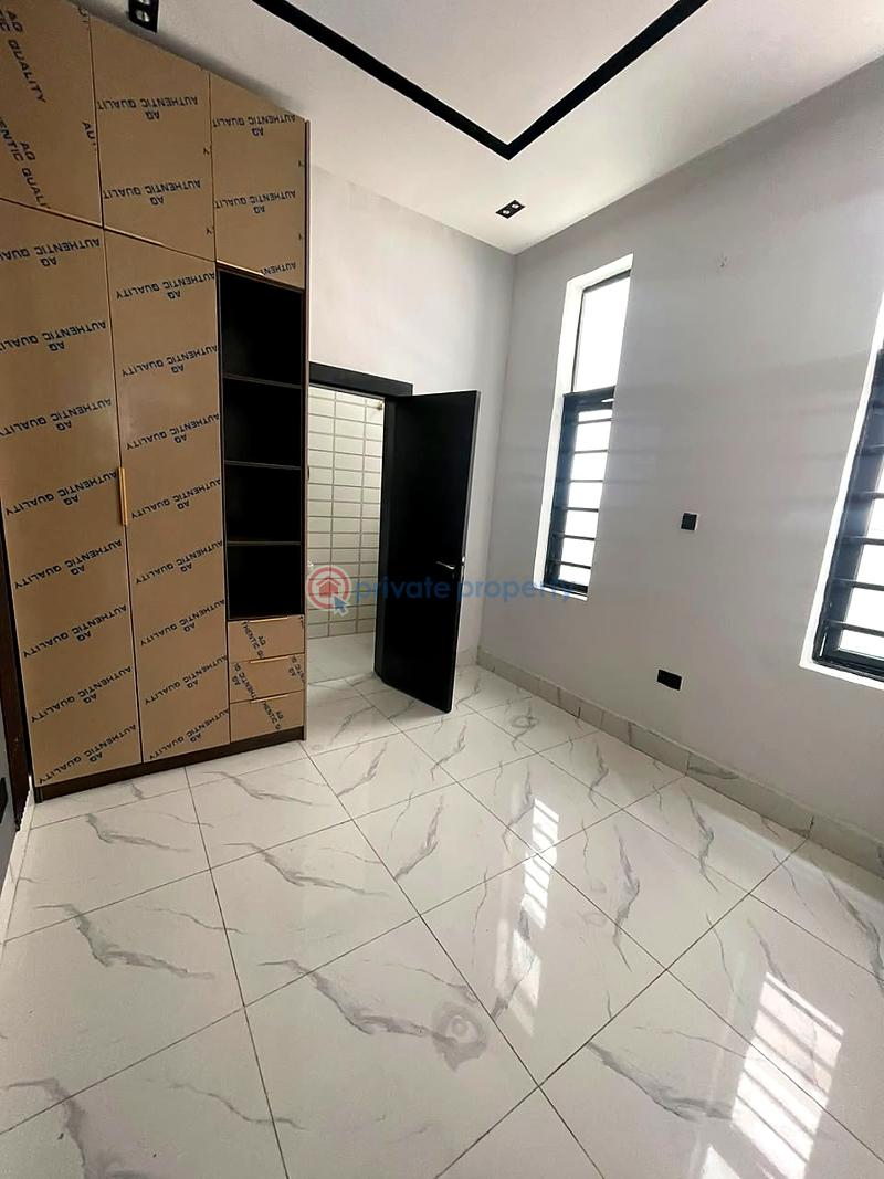 5 bedroom House For Sale Lekki Lagos - 4