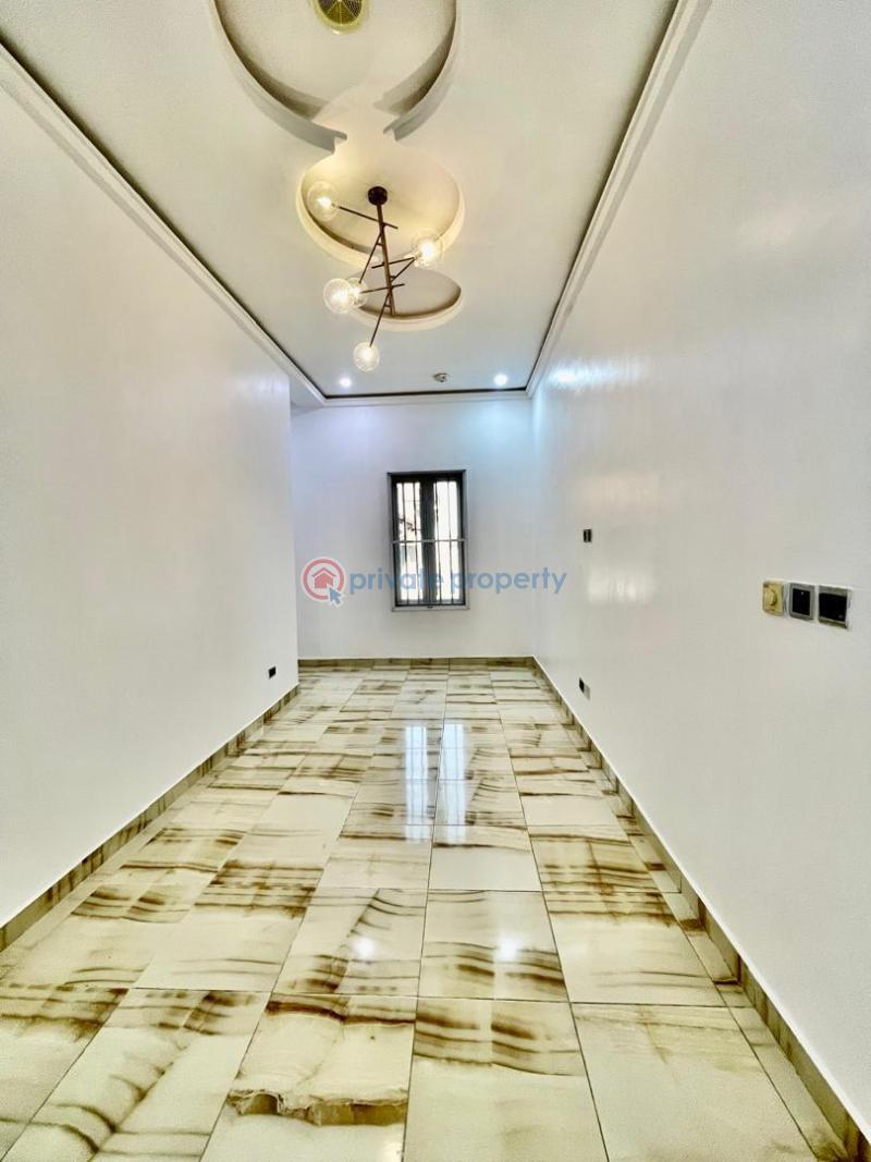 5 bedroom detached duplex in lekki - 13 5 bedroom Detached Duplex For Sale Lekki Lagos - 13