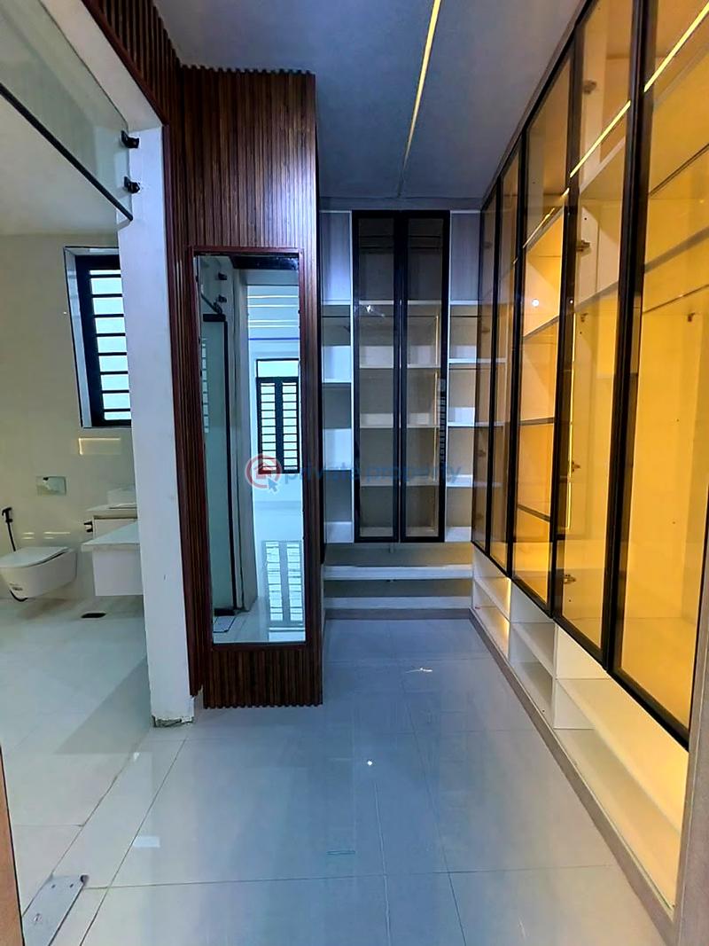 5 bedroom House For Sale Lekki Lagos - 6