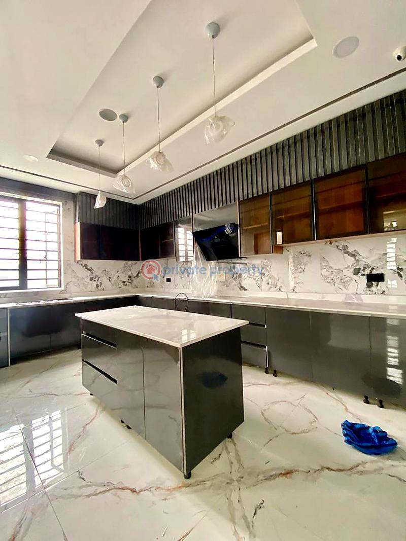 5 bedroom House For Sale Lekki Phase 1 Lagos - 4