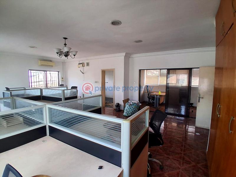 5 bedroom House For Rent Lekki Phase 1 Lagos - 6