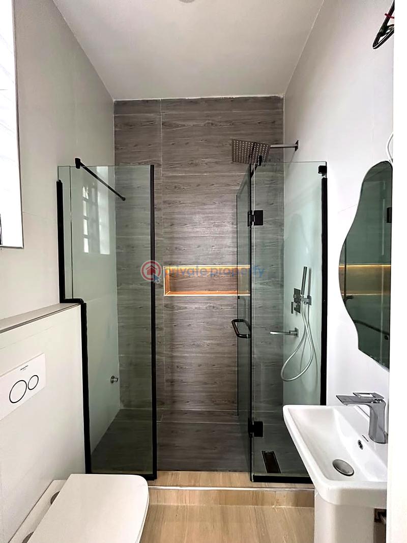5 bedroom House For Sale Lekki Lagos - 6