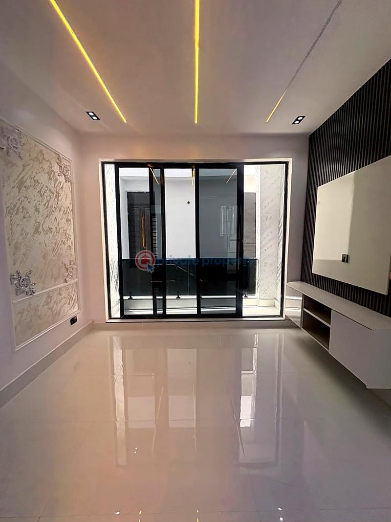 5 bedroom House For Sale Lekki Lagos - 4