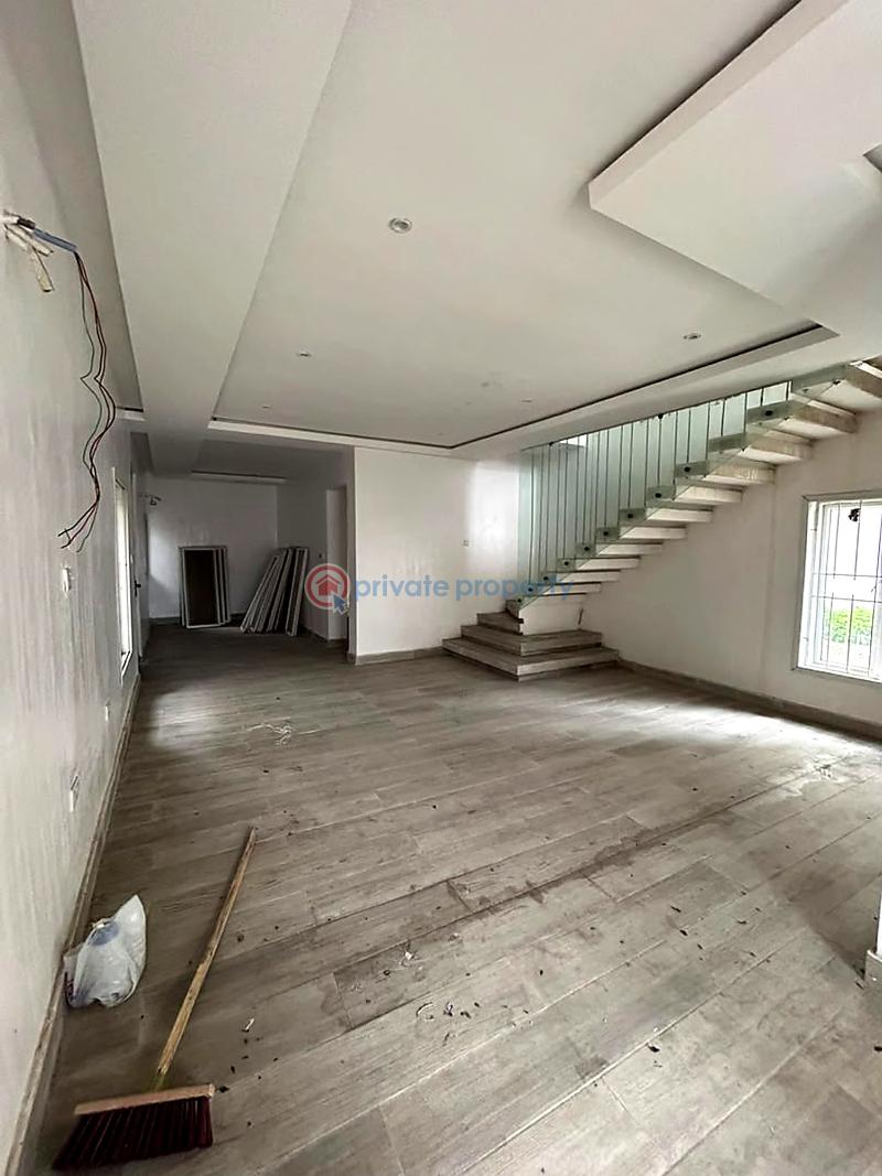 5 bedroom House For Sale Lekki Lagos - 2