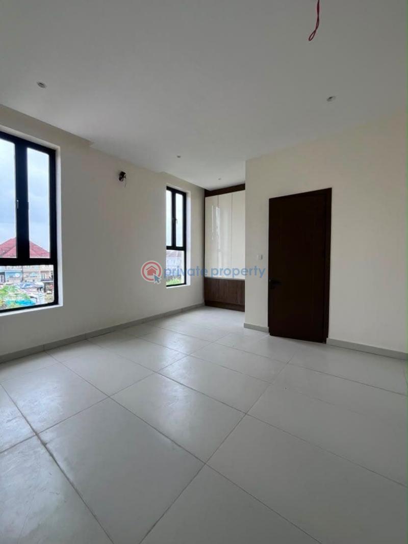 5 bedroom Detached Duplex For Sale Lekki Lagos - 2
