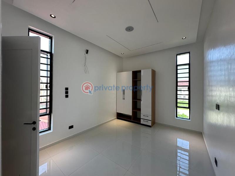 5 bedroom Detached Duplex For Sale Sangotedo Ajah Lagos - 1