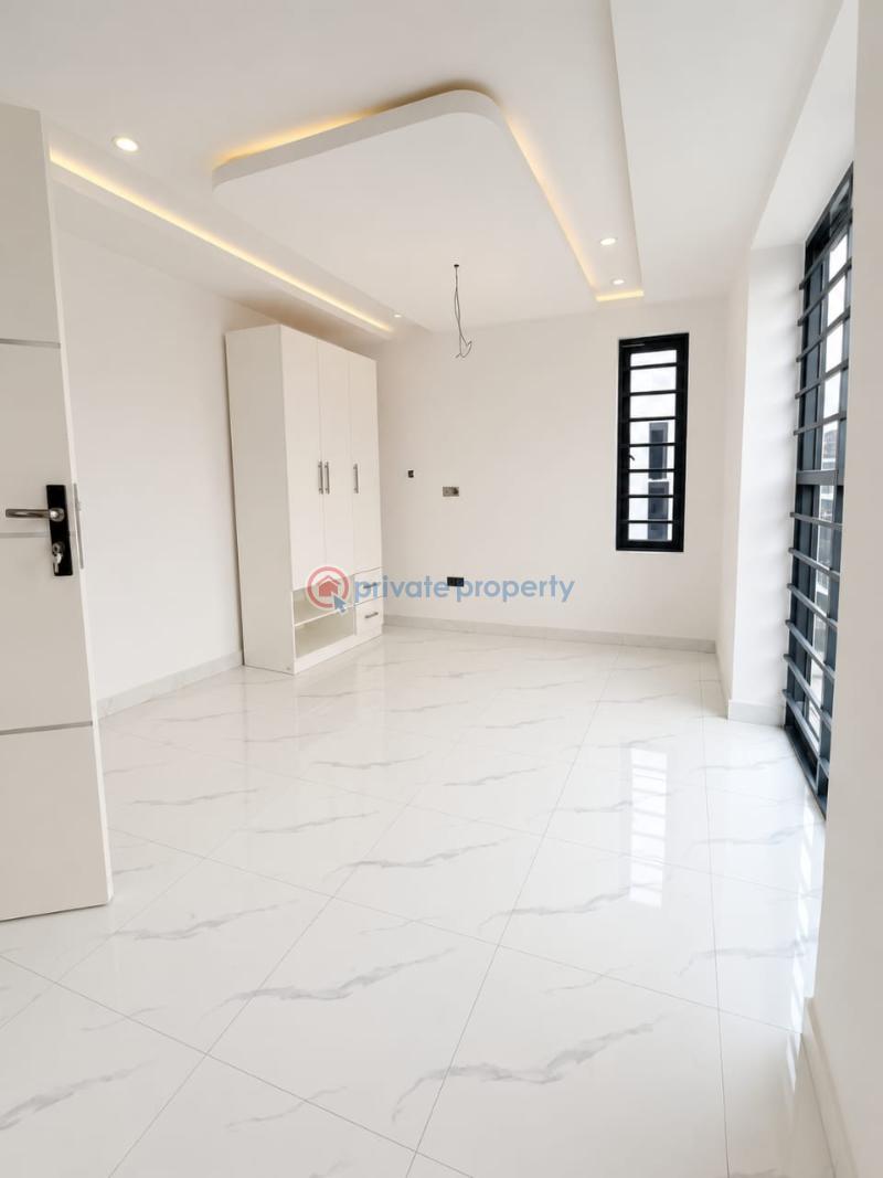 5 bedroom Detached Duplex For Sale Magodo GRA Phase 2 Kosofe/Ikosi Lagos - 0