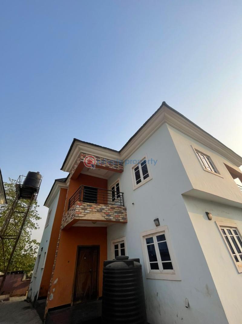 5 bedroom Detached Duplex For Sale Golf Estate Gra Enugu Area 