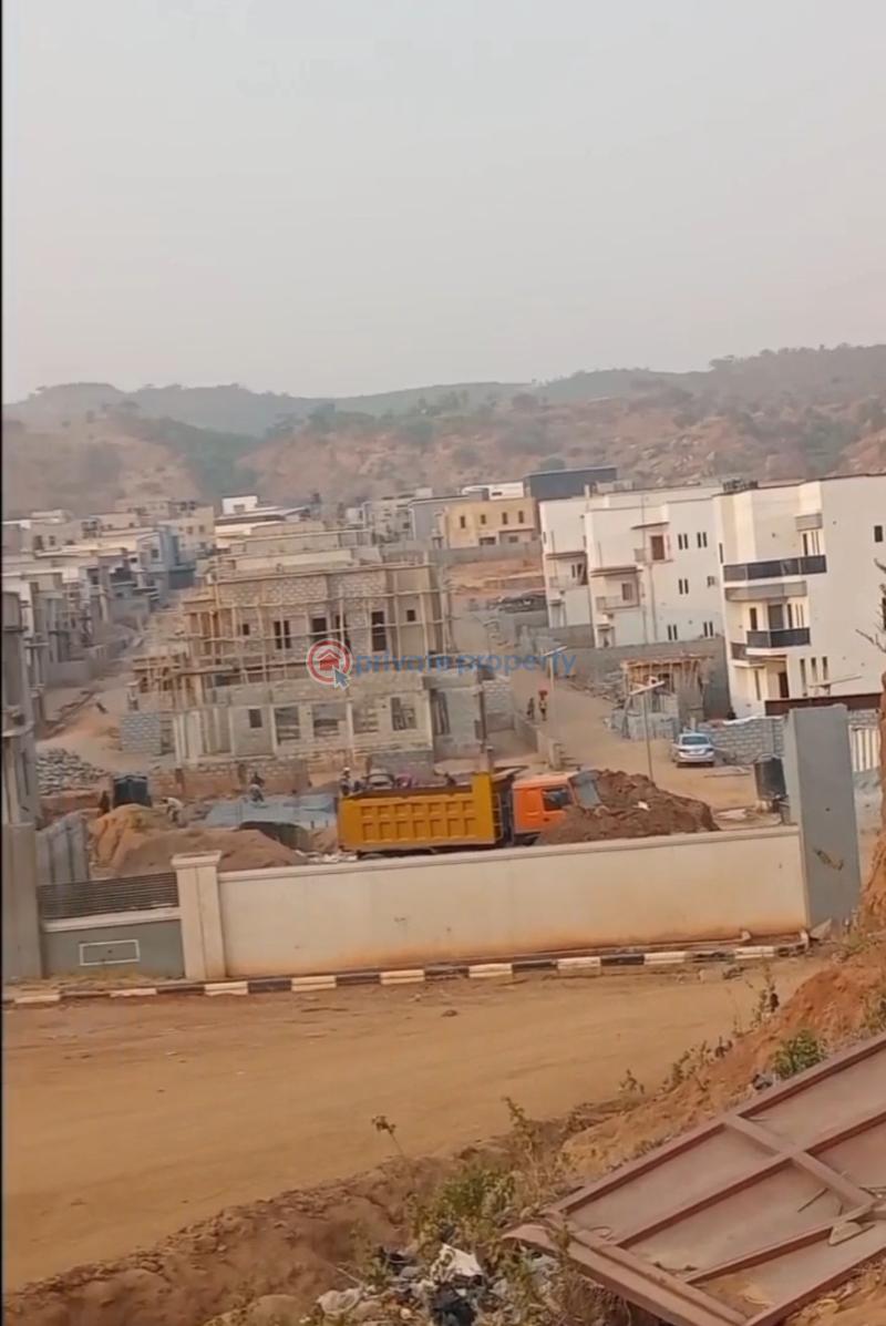 Residential Land For Sale Diplomatic Hill Estate / Katapmpe Ext. / Besides Ecowas Estate Katampe Ext. Abuja Phase 2  - 0