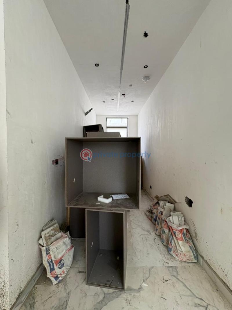 5 bedroom Detached Duplex For Sale Lekki Phase 1 Lagos - 9