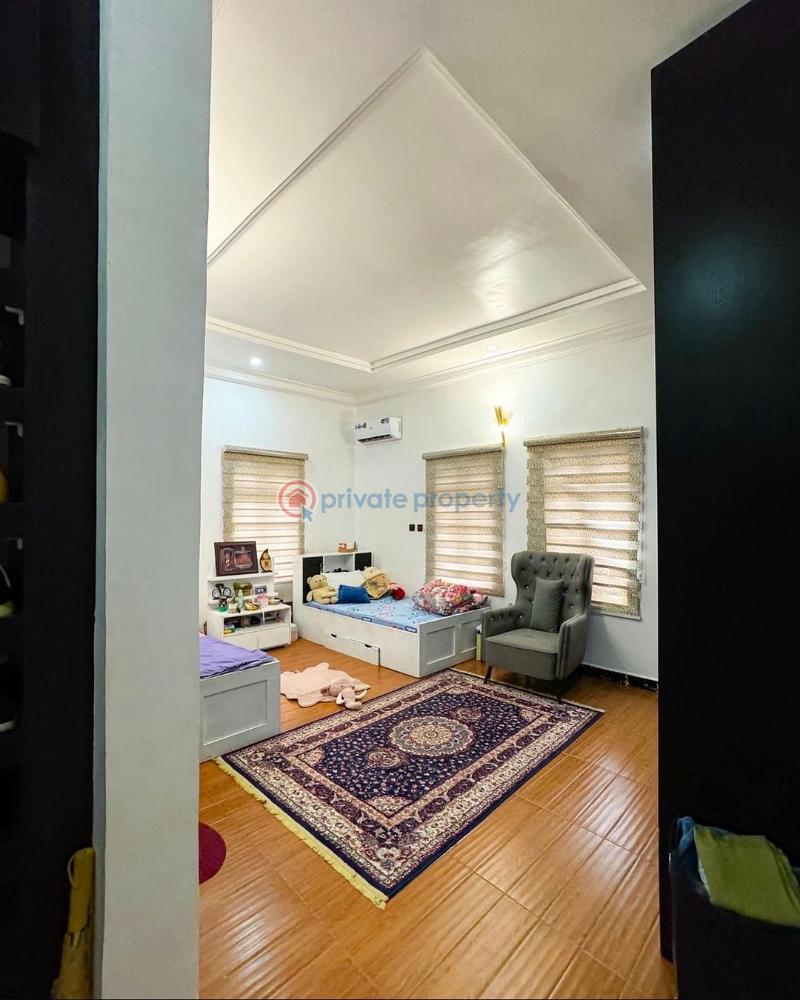 5 bedroom Detached Duplex For Sale Karsana Abuja Phase 3  - 6