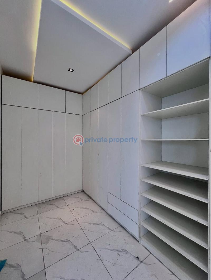 5 bedroom Detached Duplex For Sale Ikota Lekki Lagos - 4