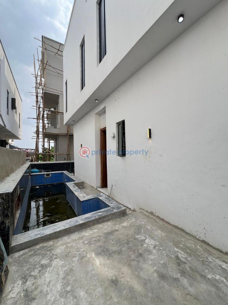 5 bedroom Detached Duplex For Sale Ikota Lekki Lagos - 3