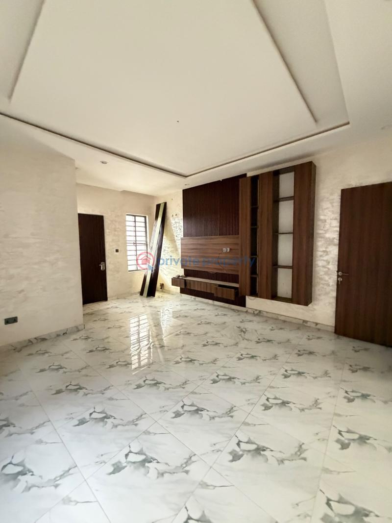 5 bedroom Detached Duplex For Sale Apo Resettlement Apo Abuja Phase 2  - 4