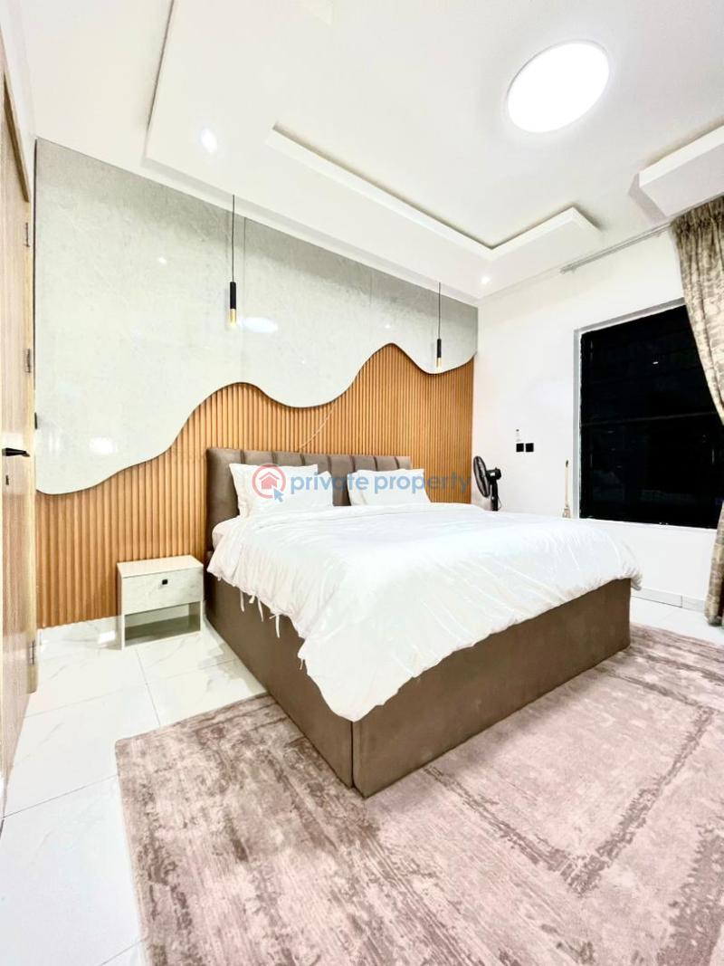 5 bedroom Detached Duplex Short let Lekki Phase 2 Lagos - 2