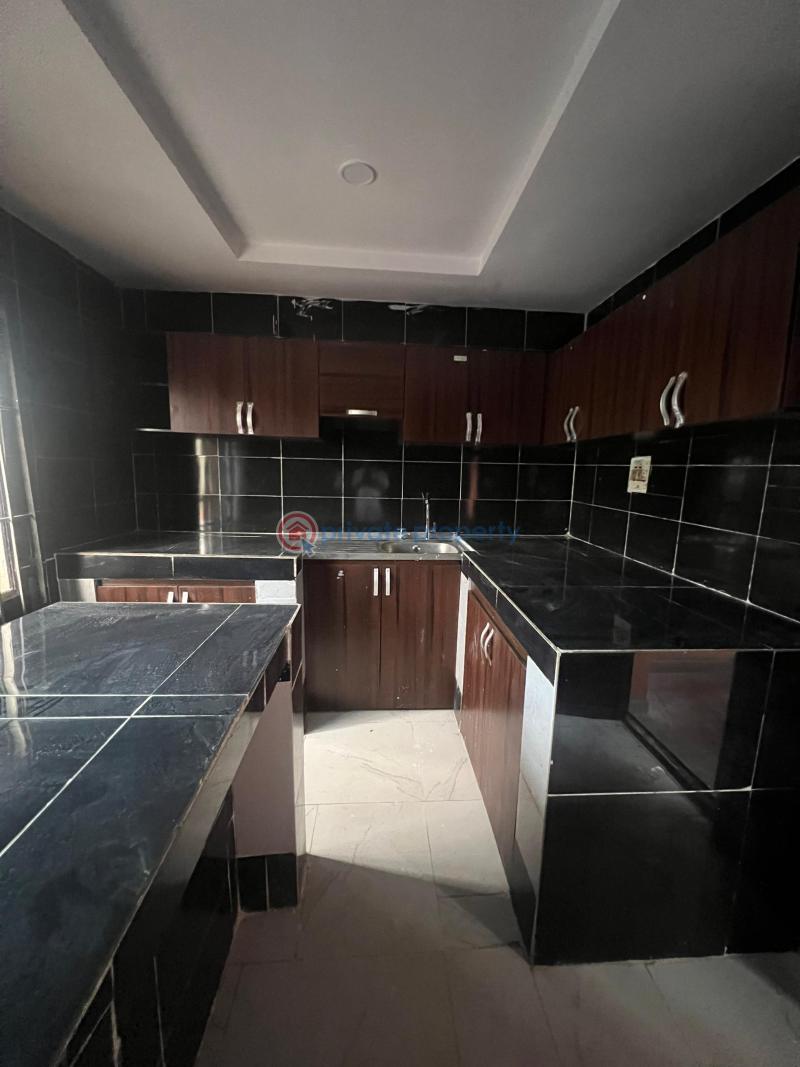 5 bedroom Commercial Property For Rent Air Force Estate, Opp Kolapo Ishola Estate Gra, Akobo, Ibadan Akobo Ibadan Oyo - 12