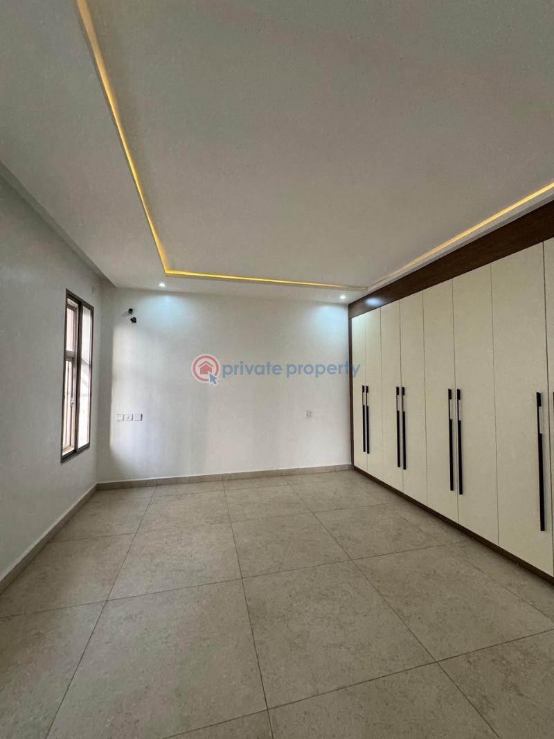 5 bedroom Detached Duplex For Sale Lifecamp Life Camp Abuja Phase 3  - 17