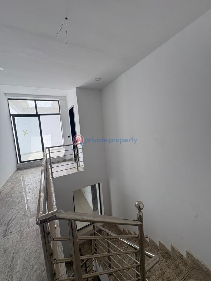 5 bedroom Detached Duplex For Sale Maitama Abuja Phase 1  - 3
