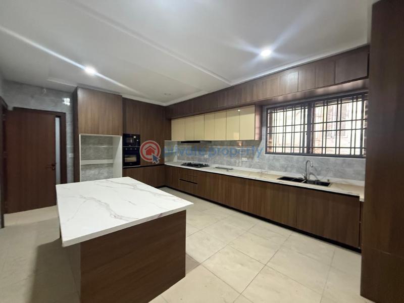 5 bedroom Detached Duplex For Sale Wuye Abuja Phase 2  - 6