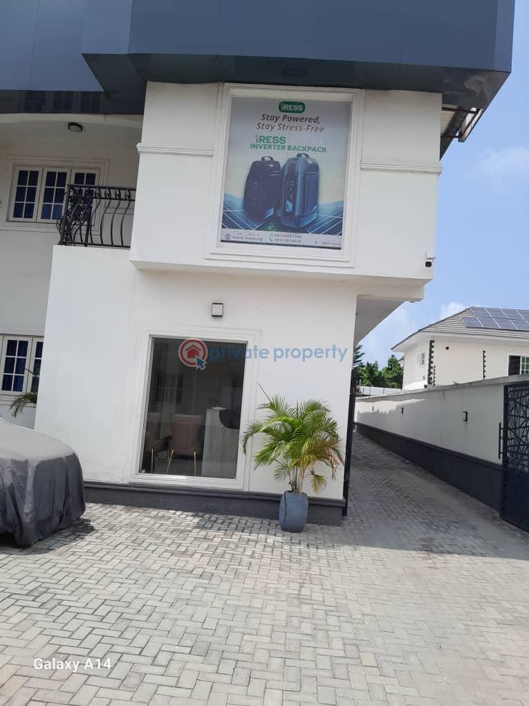 2 bedroom Detached Duplex For Rent Lekki Phase 1 Lagos