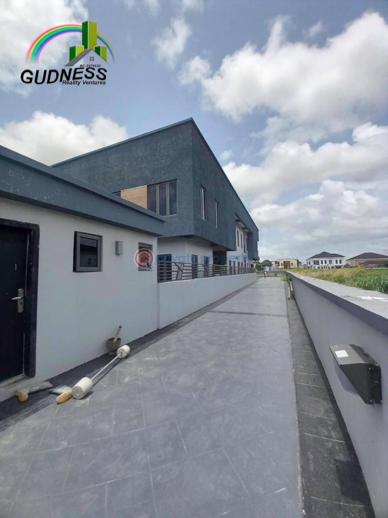 5 bedroom Duplex For Sale Royal Gardens Ajah Lagos - 1