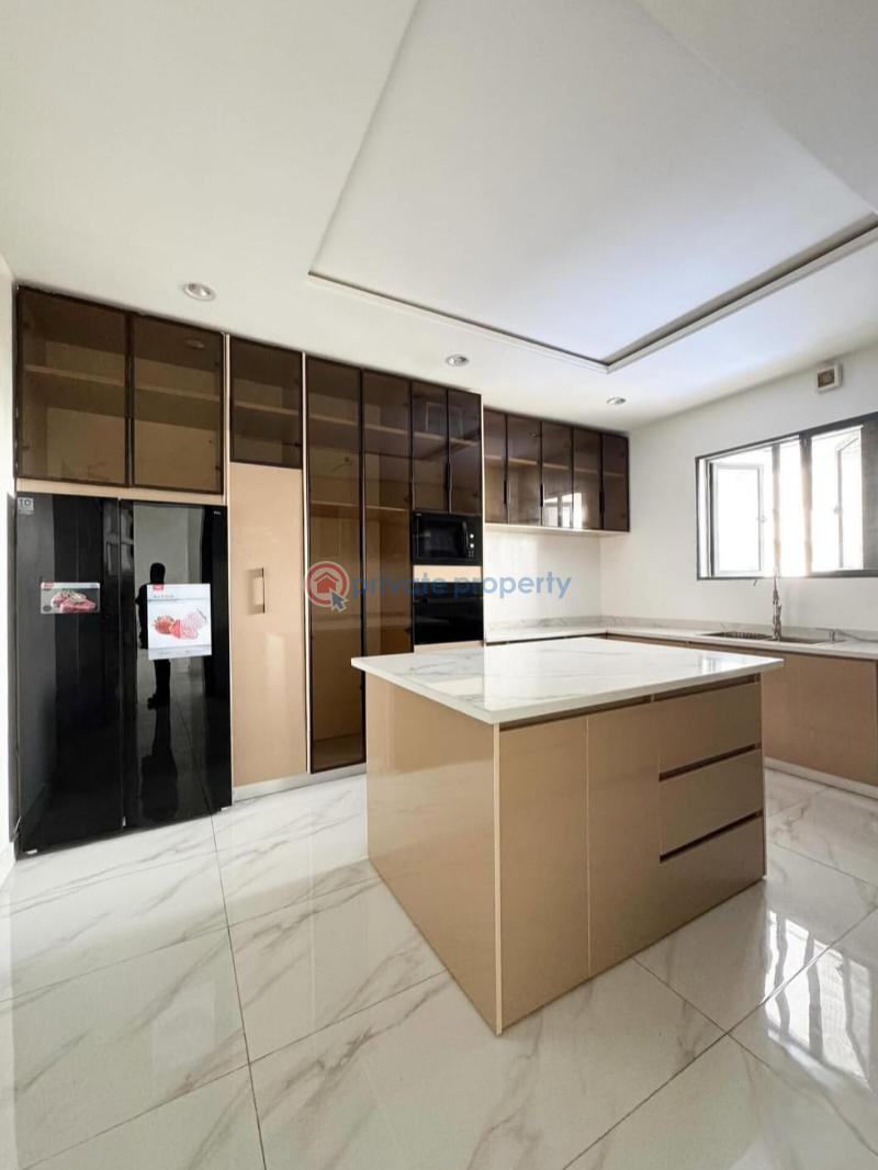 5 bedroom Detached Duplex For Sale Lekki Phase 1 Lagos - 11