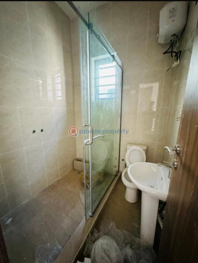 5 bedroom detached duplex with a bq - 10 5 bedroom Detached Duplex For Sale Ogudu Gra Ogudu Ojota Lagos - 10