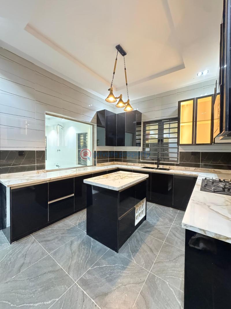 5  bedroom detached duplex  with a bq for sale‼️‼️ - 5 5 bedroom Detached Duplex For Sale Ikota Lekki Lagos - 5