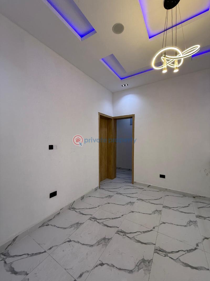 5 bedroom detached duplex with a pool for sale - 13 5 bedroom Detached Duplex For Sale Ajah Lagos - 13