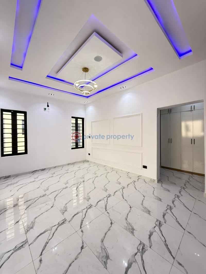 5 bedroom detached duplex with a pool for sale - 12 5 bedroom Detached Duplex For Sale Ajah Lagos - 12