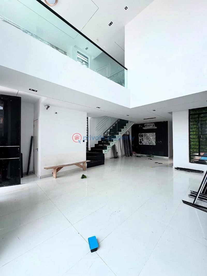 5 bedroom Detached Duplex For Sale Ikota Lekki Lagos - 3