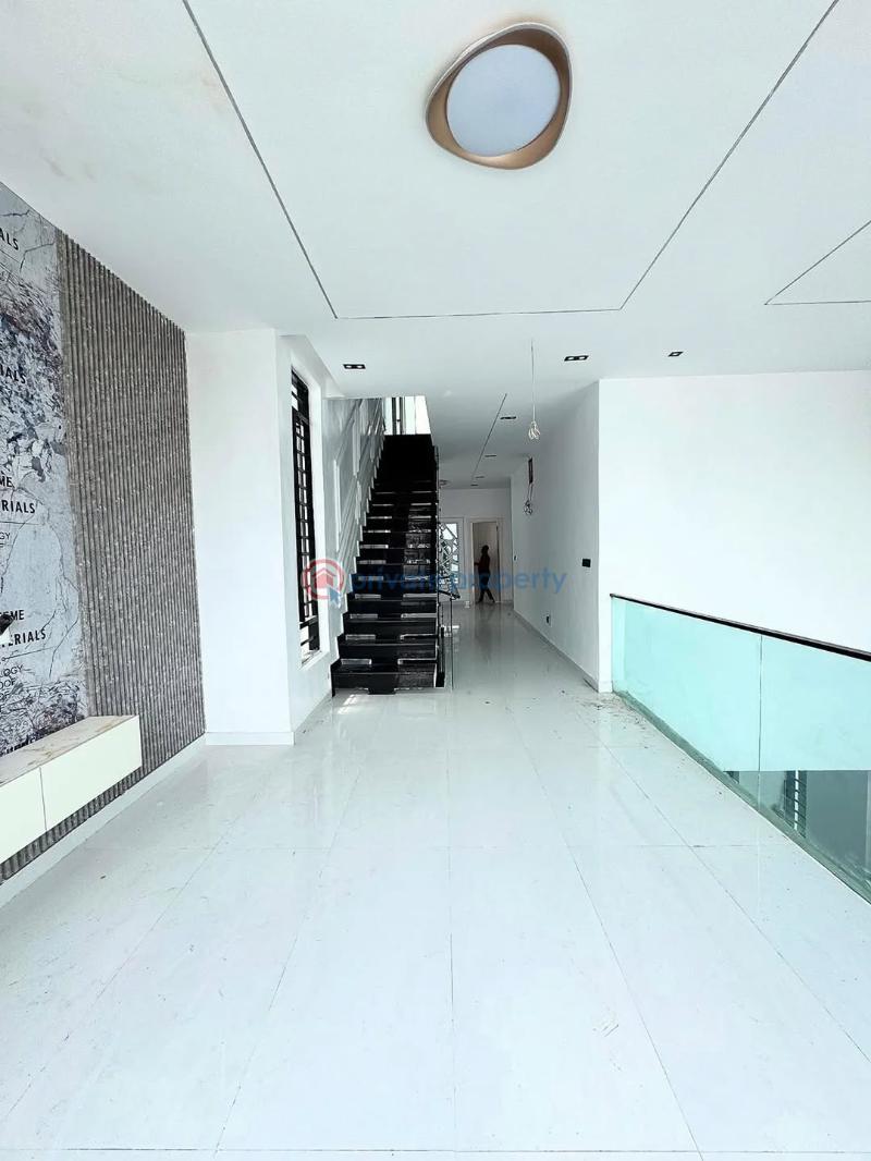 5 bedroom Detached Duplex For Sale Ikota Lekki Lagos - 2