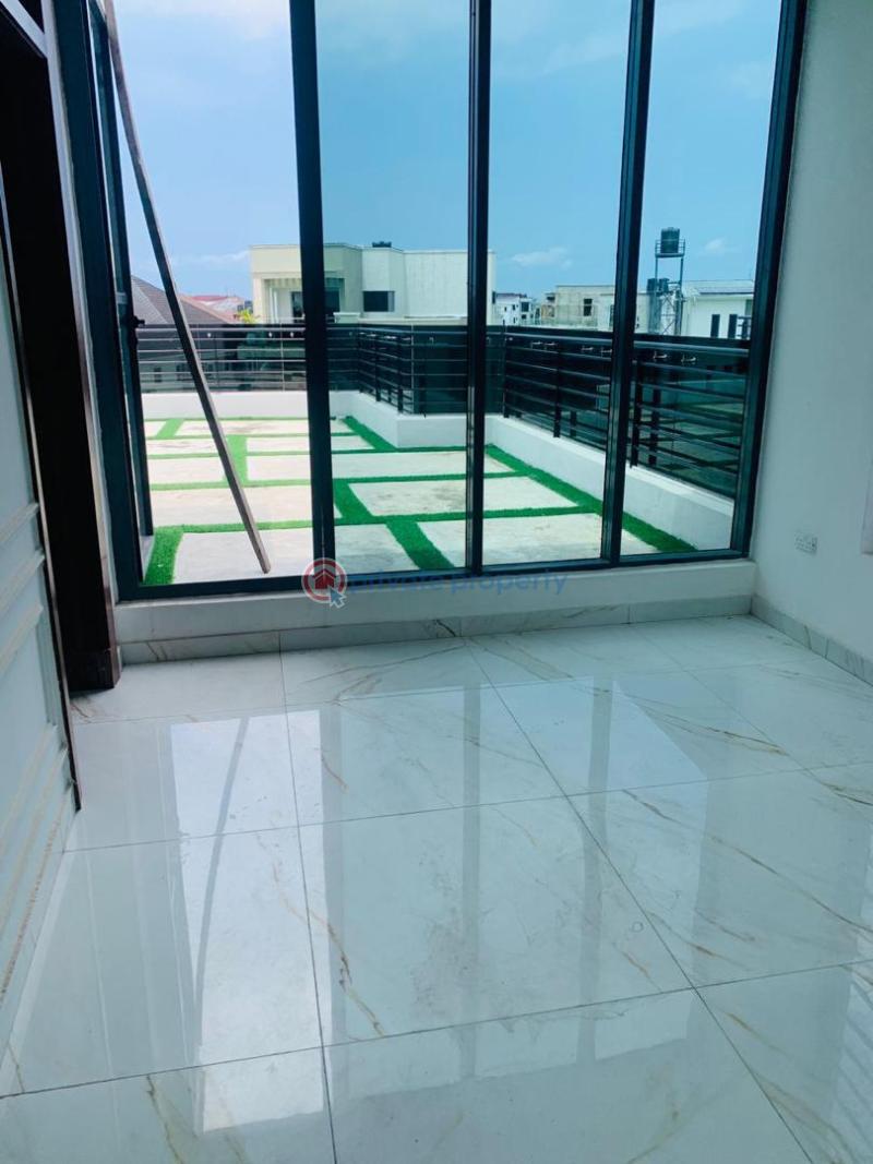 5 bedroom Detached Duplex For Sale In A Lovely Secures Estate Osapa Lekki Lagos - 8