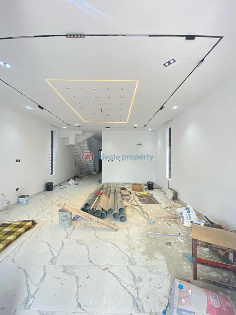 5 bedroom Detached Duplex For Sale Vgc Lekki Lagos Victoria Garden City Lekki Lagos - 8