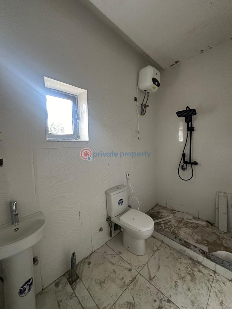 5 bedroom Detached Duplex For Sale Apo Legislative Quarters Apo Abuja Phase 2  - 5