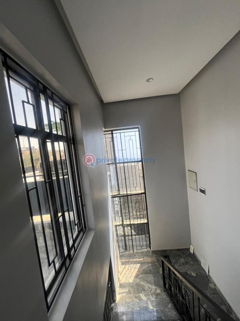 5 bedroom Detached Duplex For Sale Guzape Abuja Phase 1  - 19