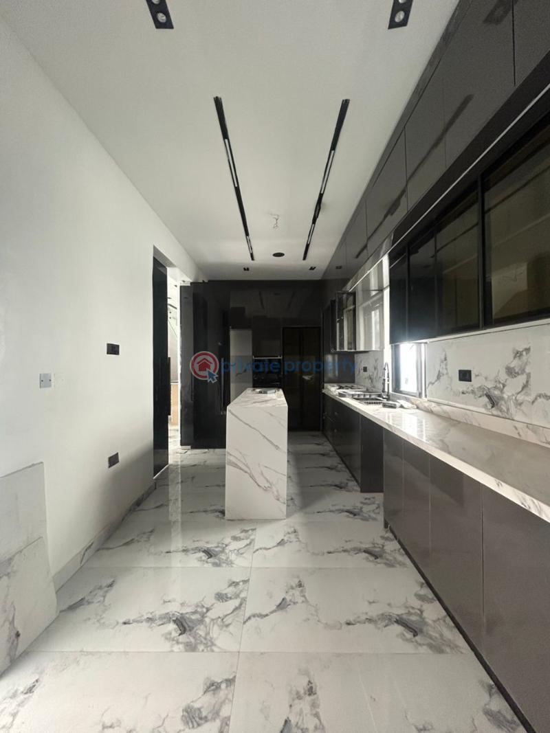 5 bedroom Detached Duplex For Sale Ikota Lekki Lagos - 3