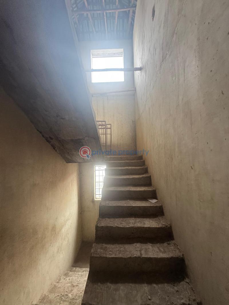 5 bedroom Detached Duplex For Sale Gaduwa Abuja Phase 2  - 1