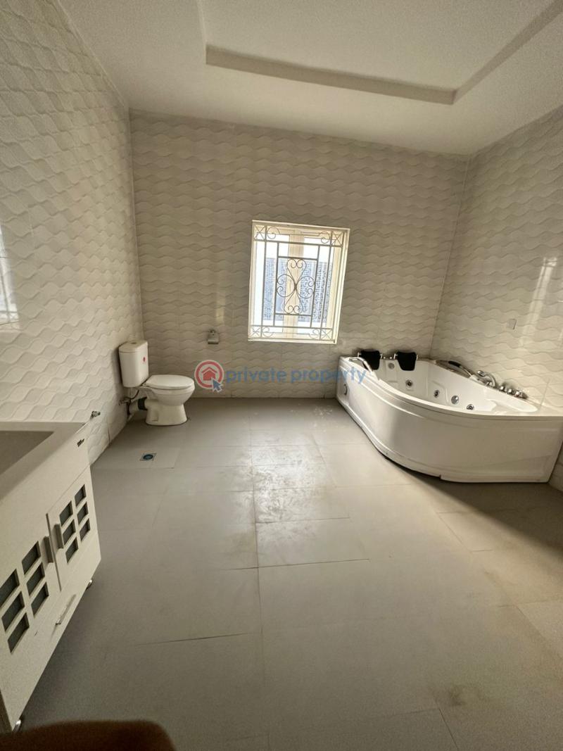 5 bedroom Detached Duplex For Rent Guzape Abuja Phase 1  - 5